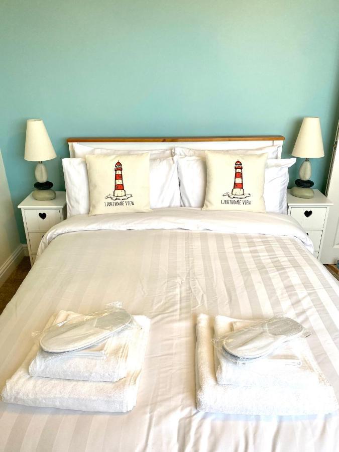 Apartamento Lighthouse View, One Min From Harbour & Beach Scarborough Exterior foto