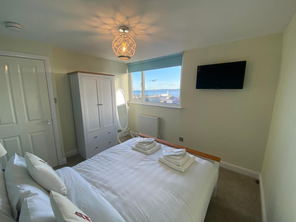 Apartamento Lighthouse View, One Min From Harbour & Beach Scarborough Exterior foto