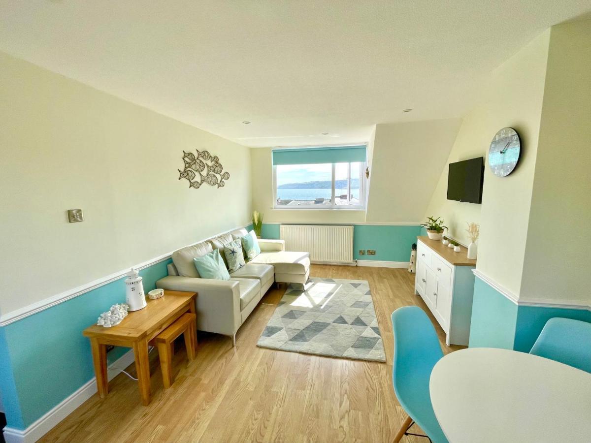 Apartamento Lighthouse View, One Min From Harbour & Beach Scarborough Exterior foto